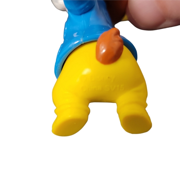 Disney McDonalds Happy Meal Epcot Cente Yellow Blue Rice Hat Kung Fu Squirrel 2" - Picture 3 of 5